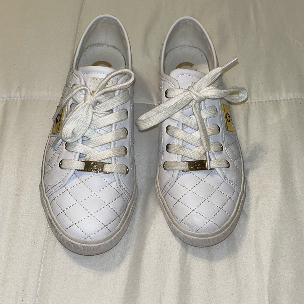 Guess - Ggbacker 2 white and gold sneakers